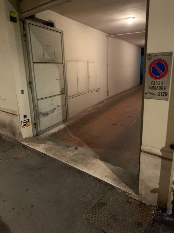 Dante Centro Lejlighed Ravenna Eksteriør billede